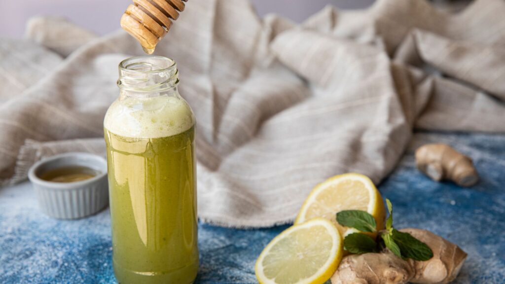 Lemon-ginger juice for weight loss