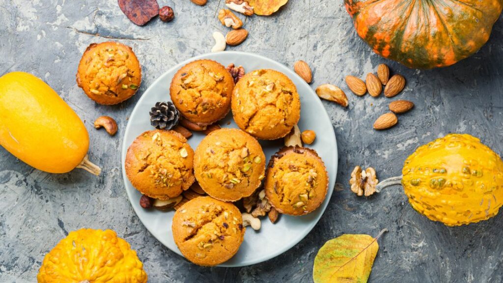 Muffins with pumpkin pulp