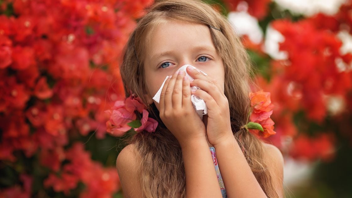 Banana Allergy Symptoms Causes, Diagnosis, & Treatment